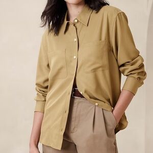 Banana Republic Factory Utility Shirt – Khaki -- XXS